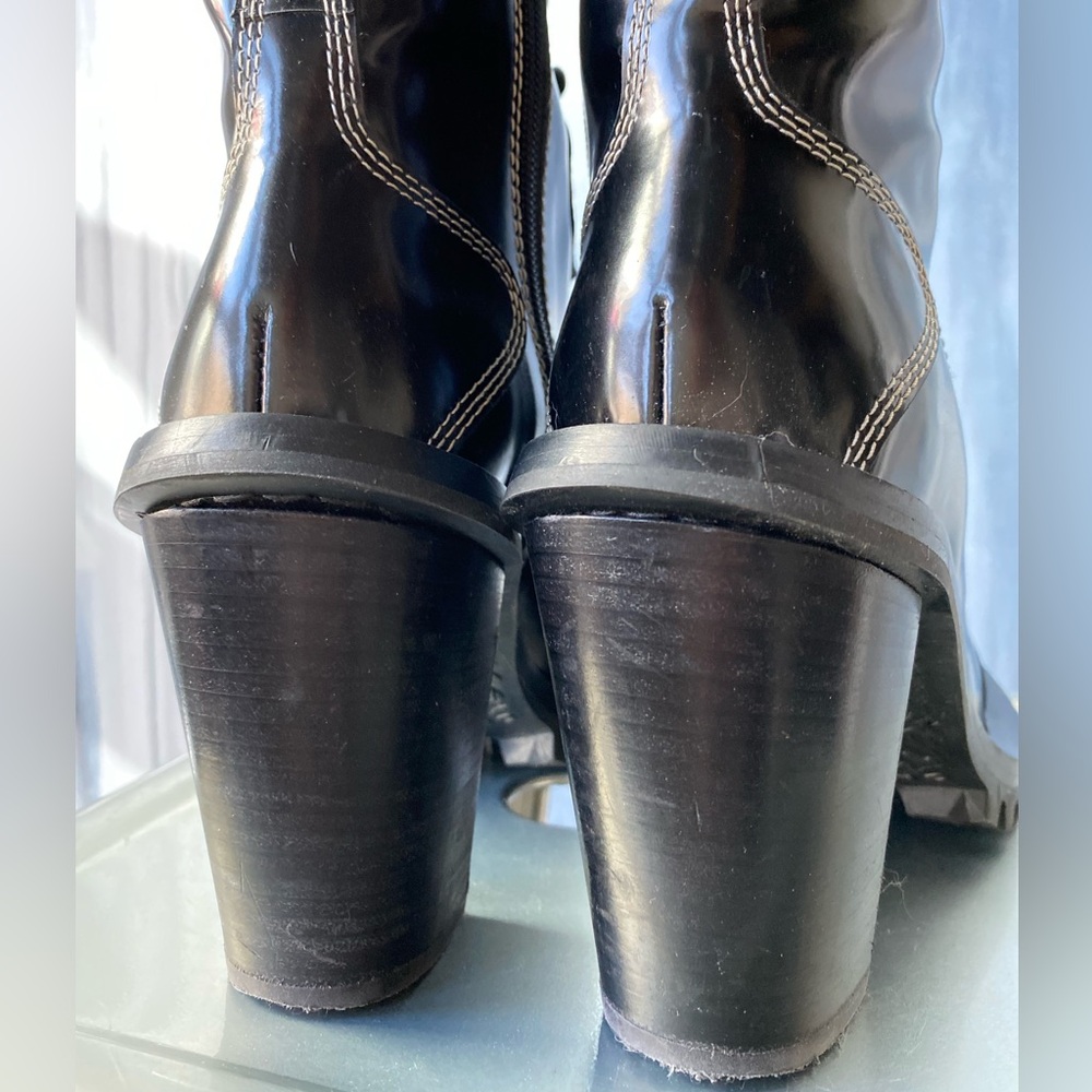 Acne Studios Black Leather Heeled Combat Boots Lug Sole Zip Made in Italy EU 39 - Picture 6 of 15